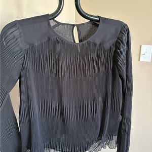 Elegant Black Pleated Women's Top